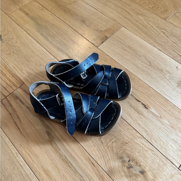 Kids navy blue salt water sandals - Picture 3 of 4